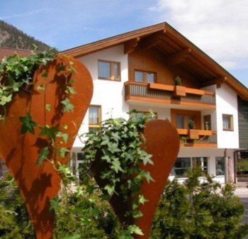 Unser Haus im Sommer