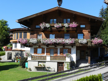 Hausfoto Sommer