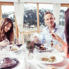 Gemütliches Beisammensein beim Abendessen