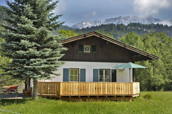 Ansicht Ferienhaus - Sommer