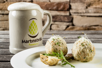 Knödel, typisches Südtiroler Gericht
