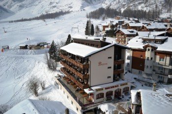 Winterferien im Schneesicheren Saas-Fee