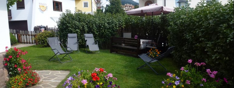 Garten Cesa Rabanser Apartments in St.Ulrich/Gröden Dolomiten