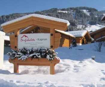 Winter Dorfchalets