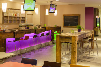 Explorer Bar