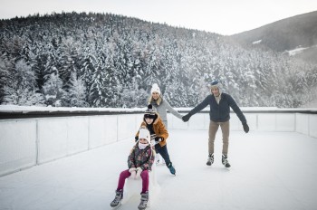 Eislaufplatz im Hotel