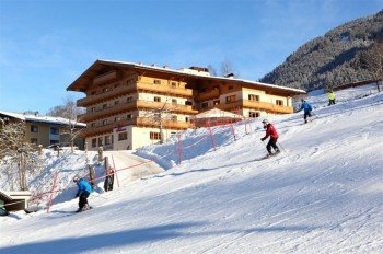 Wohlfühlhotel direkt an der Piste!
