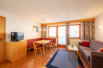 Appartement mit Balkon