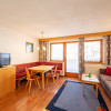 Appartement mit Balkon