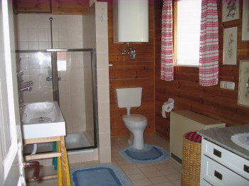 Duschbad EG