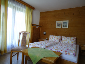 Doppelzimmer im 1. Stock