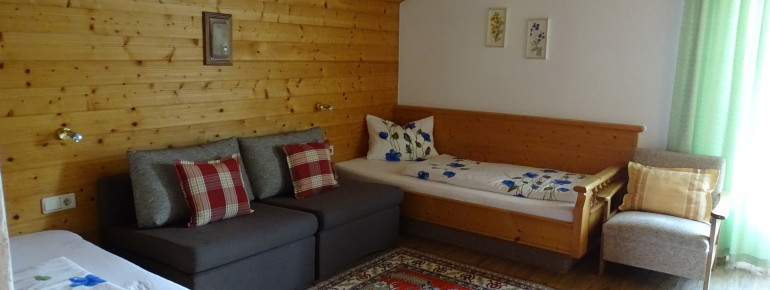 2 Bettzimmer im 2. Stock