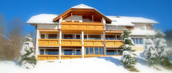 Winter Sonnenbaden am Balkon