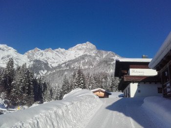 Hofzufahrt