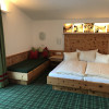 Doppelzimmer mit Zusatzbett