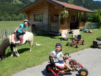 Go-karts & Ponys & Fahrräder