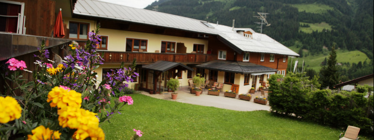 Ferienhotel Almajur