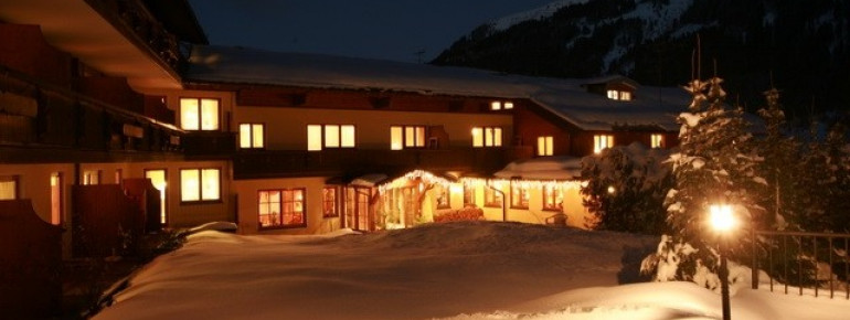 Ferienhotel Almajur