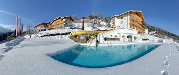 Pool im Winter