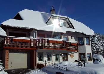 Winterhausansicht Haus Dorothee