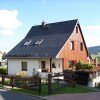 Das Haus mit der Ferienwohnung im Sommer