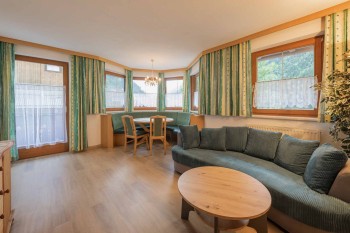 grosses Esswohnzimmer
