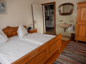 Schlafzimmer 3