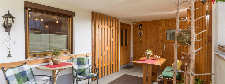 Terrasse vor der Ferienwohnung Petra