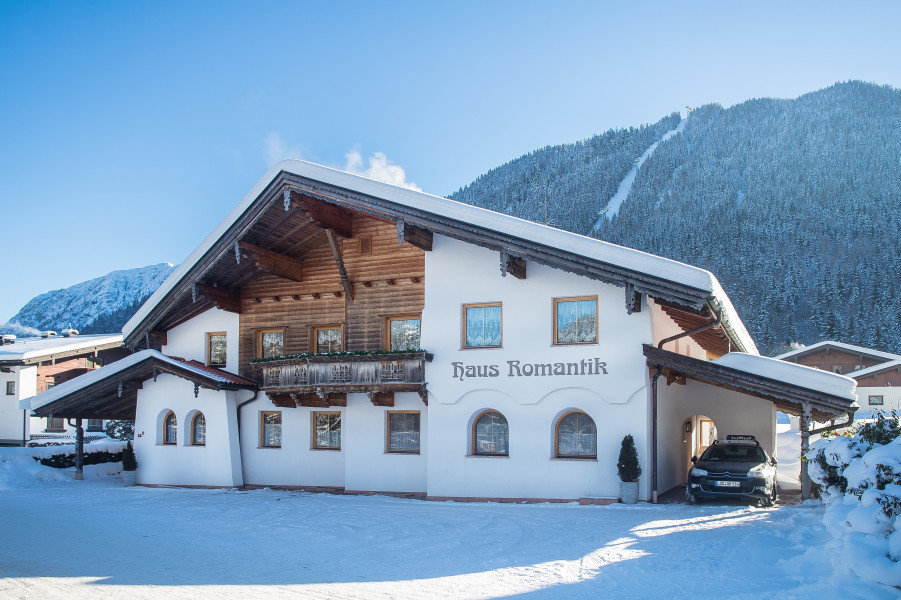 Romantik Ferienwohnungen am Achensee