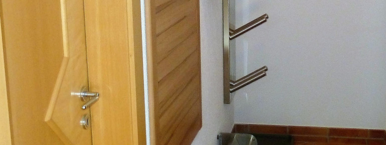 Vorraum mit Garderobe