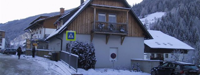 Hausansicht gesamt