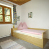 Schlafzimmer mit 2 Einzelbetten