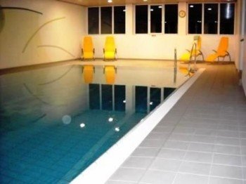 Hallenbad 11x5,50