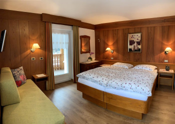 Dreibettzimmer neu