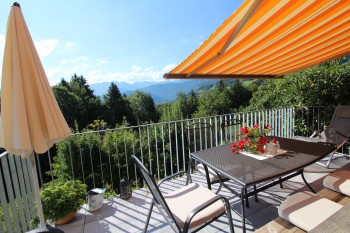Wälderwohnung mit Terrasse