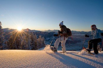 Schneeschuhwandern in den Tiroler Bergen