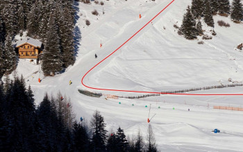 Im Winter direkt an der TAlabfahrt