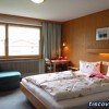 Doppelzimmer mit Badewanne und Duche/WC