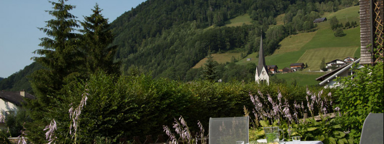 Sitzplatz vor der Fewo Erdgeschoss