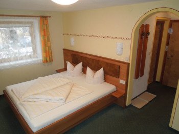 Zimmer FW ANNA