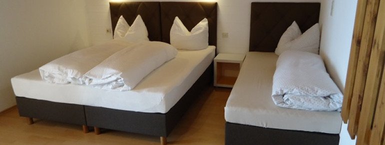 Dreibettzimmer
