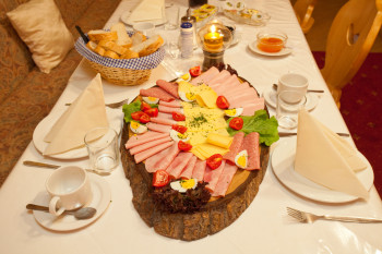 TOP- FRÜHSTÜCK