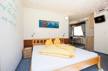 Wohnung Nr. 2 mit Panoramfenster im Gästehaus Kartnaller