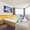 das große Schlafzimmer in unserer FeWo 3