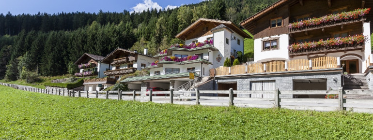 Gästehaus Kartnaller im Sommer