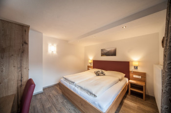 Schlafzimmer B