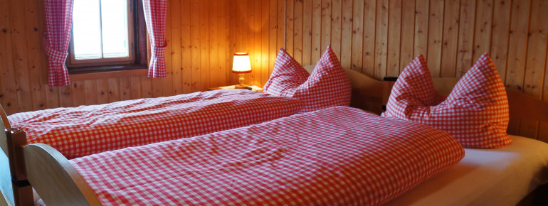 Doppelbett Zimmer