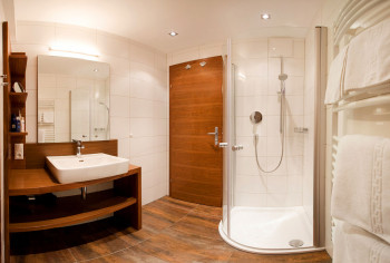 Das Badezimmer in den Kaiser-Suiten
