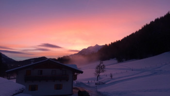 Winterabendstimmung am Hansenhof