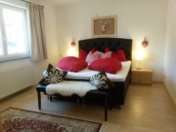 Schlafzimmer B